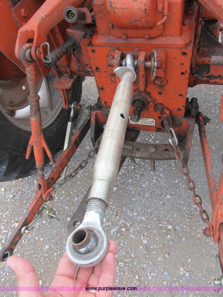 image for item B2754 Allis-Chalmers 160 tractor