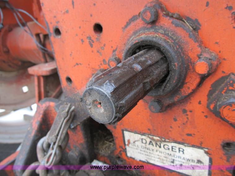 image for item B2754 Allis-Chalmers 160 tractor
