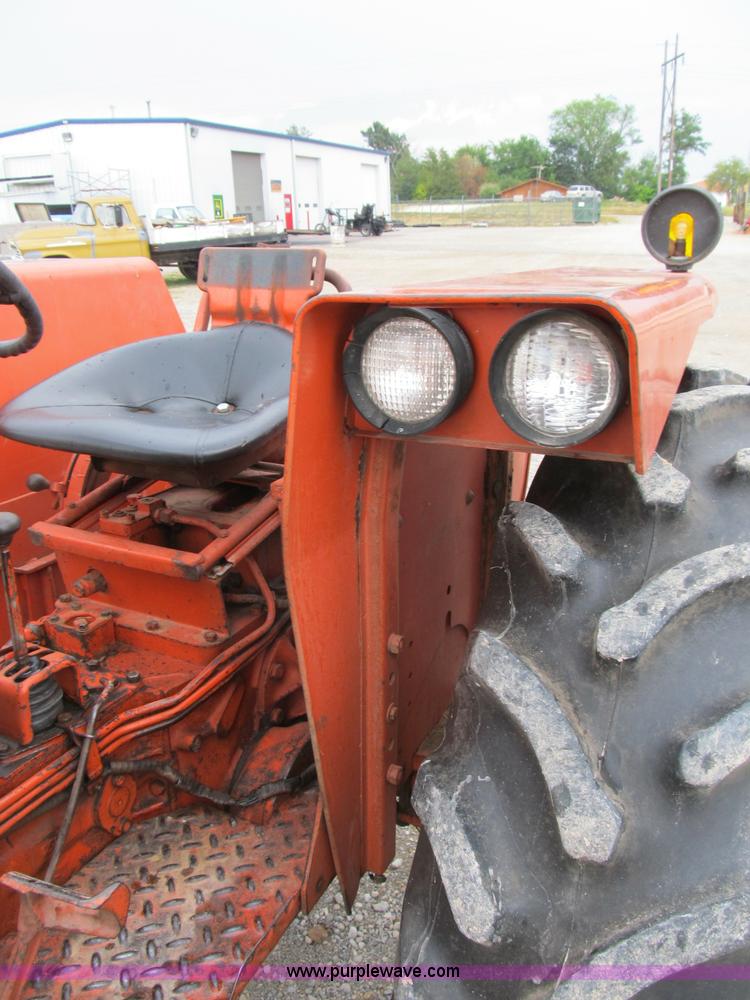 image for item B2754 Allis-Chalmers 160 tractor
