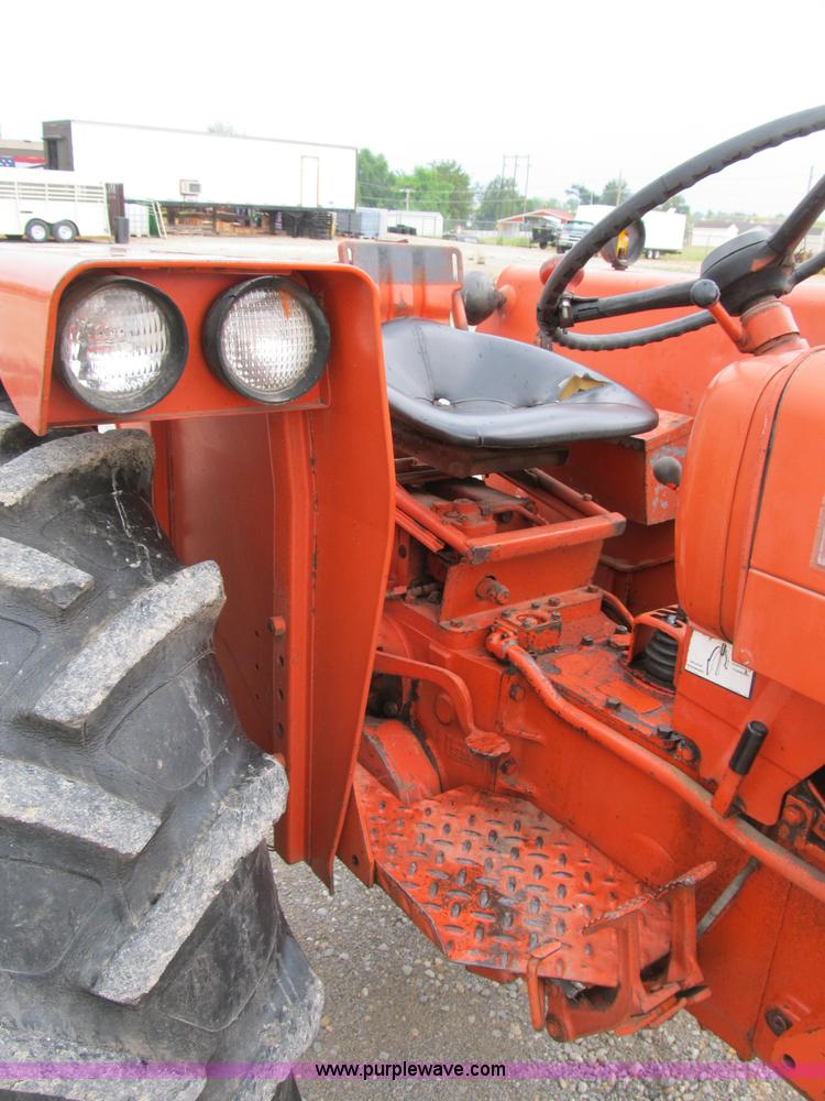 image for item B2754 Allis-Chalmers 160 tractor