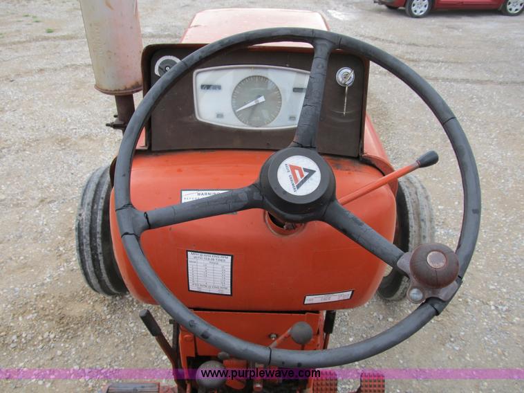 image for item B2754 Allis-Chalmers 160 tractor