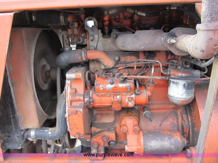 image for item B2754 Allis-Chalmers 160 tractor