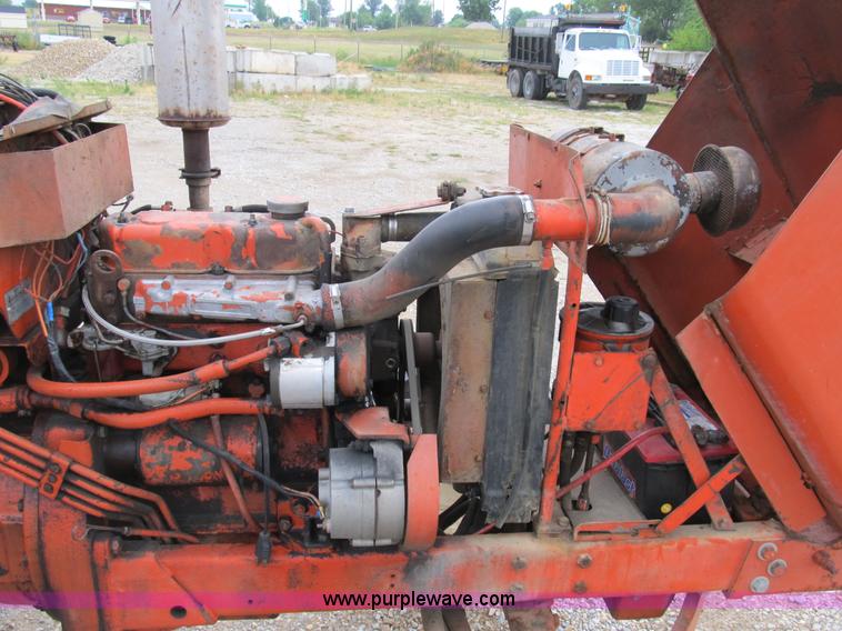 image for item B2754 Allis-Chalmers 160 tractor