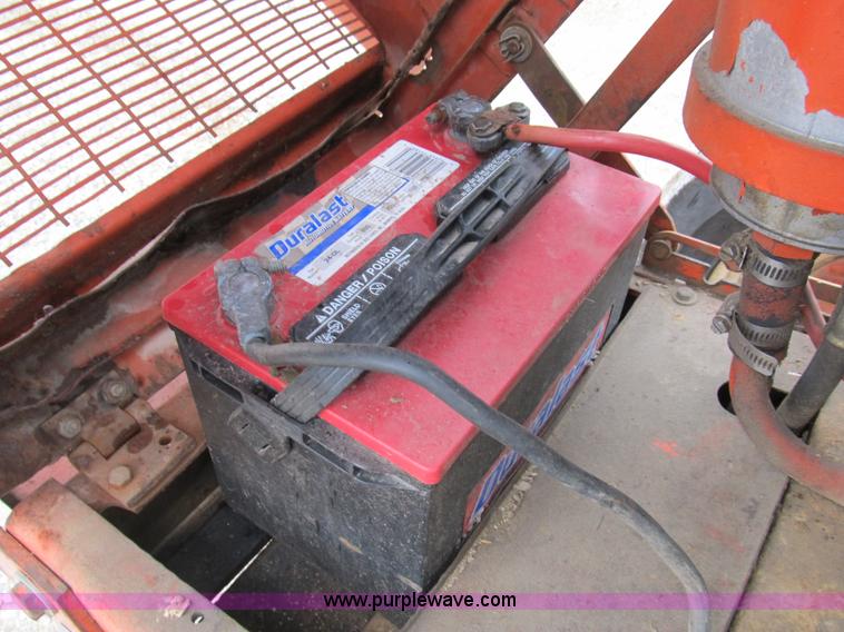 image for item B2754 Allis-Chalmers 160 tractor