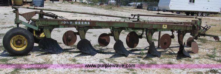 image for item B2770 John Deere A1450 5x18 bottom plow