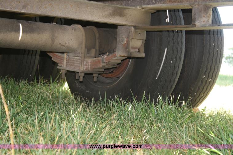 image for item B6693 2008 H & H double axle gooseneck trailer