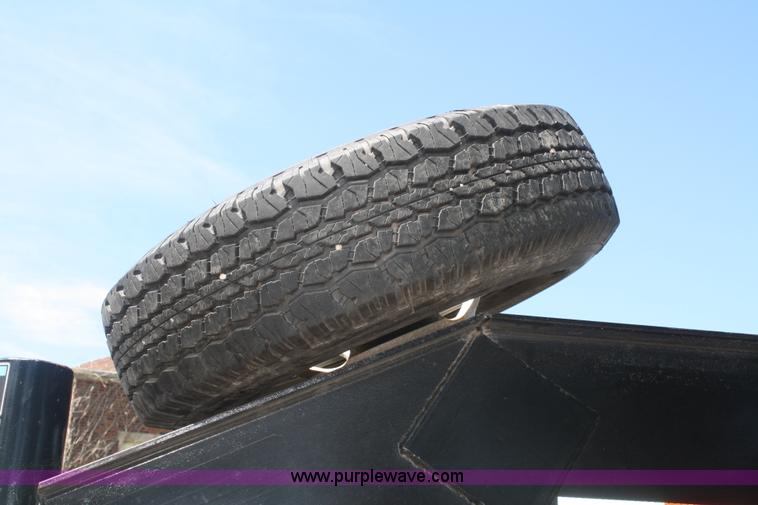 image for item B6693 2008 H & H double axle gooseneck trailer