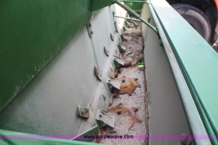 image for item B6844 John Deere GL drill