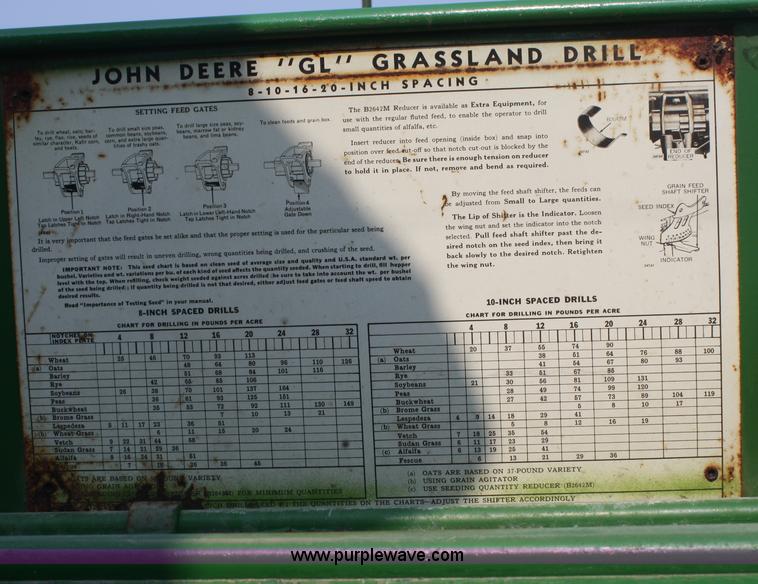image for item B6844 John Deere GL drill