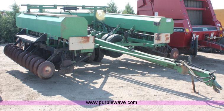 image for item C2589 1981 Great Plains 3610 30' folding drill