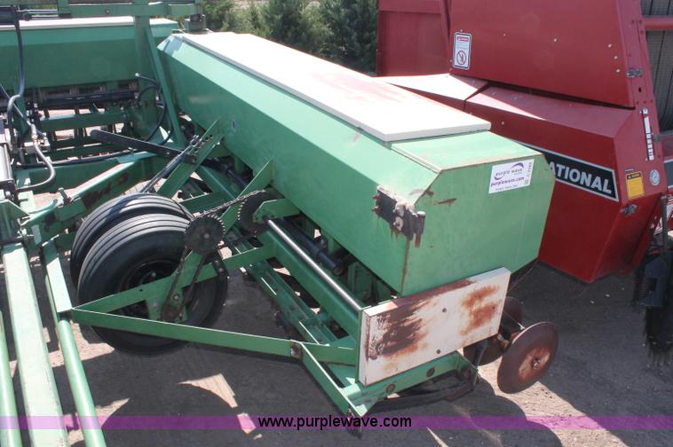 image for item C2589 1981 Great Plains 3610 30' folding drill