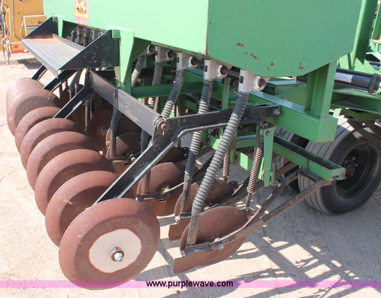 image for item C2589 1981 Great Plains 3610 30' folding drill