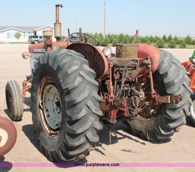 image for item C2590 International 460 tractor