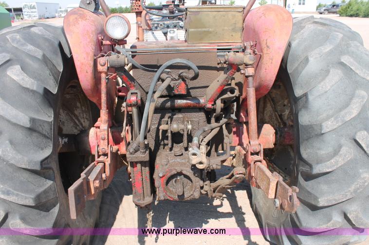 image for item C2590 International 460 tractor