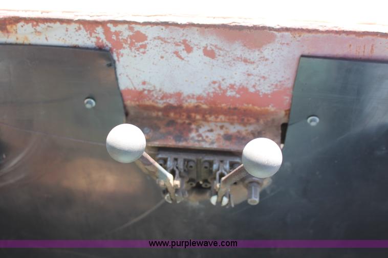 image for item C2595 Cotton module builder