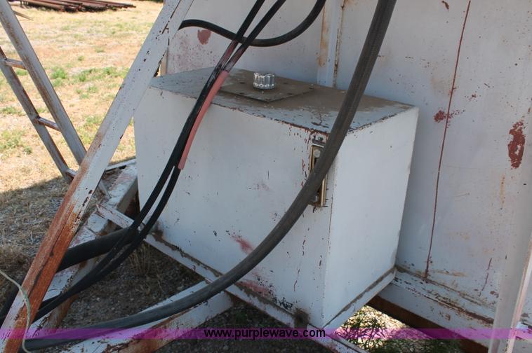 image for item C2595 Cotton module builder