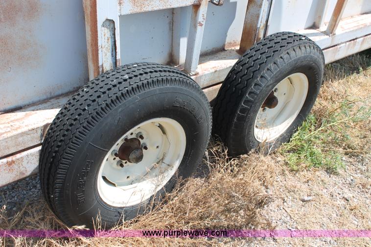 image for item C2595 Cotton module builder