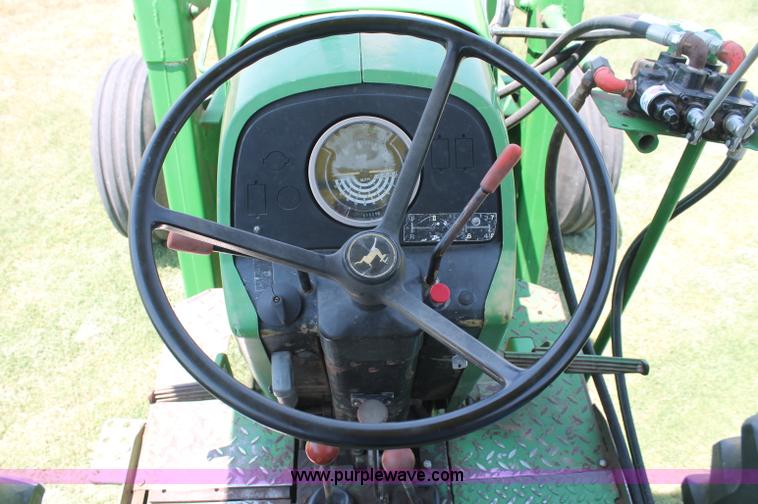 image for item C2598 1980 John Deere 2940 tractor
