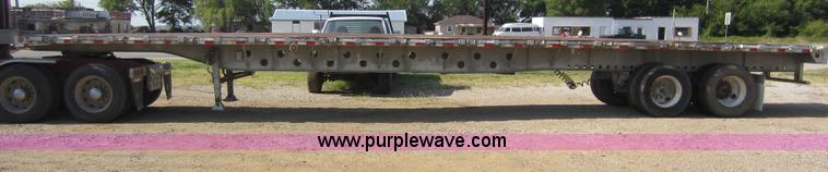 image for item D2036 1992 Transcraft TL120 S2 48' flatbed trailer