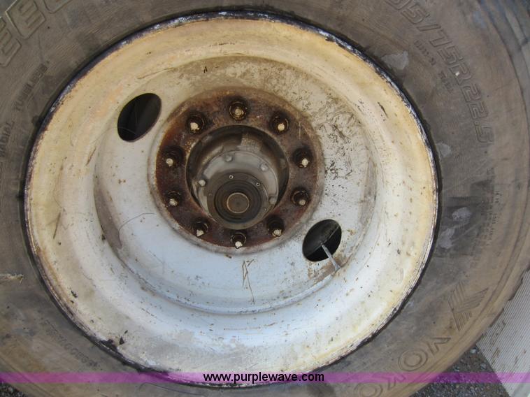 image for item D2036 1992 Transcraft TL120 S2 48' flatbed trailer