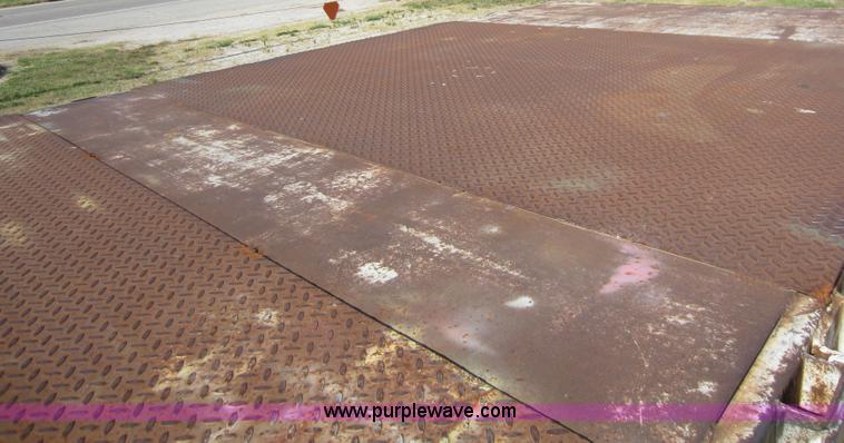 image for item D2036 1992 Transcraft TL120 S2 48' flatbed trailer