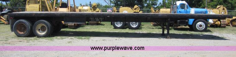 image for item D2038 1980 Aztec 42' flatbed trailer