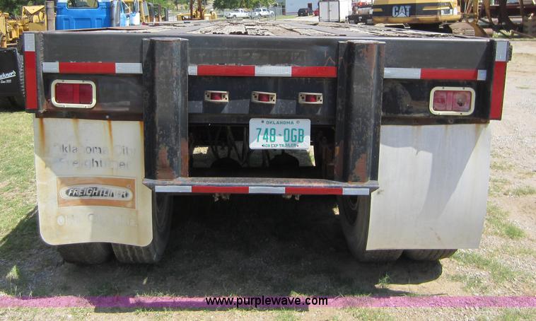 image for item D2038 1980 Aztec 42' flatbed trailer