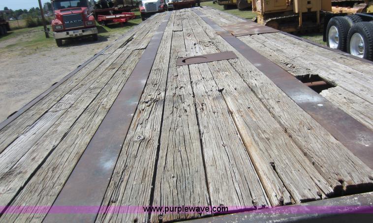 image for item D2038 1980 Aztec 42' flatbed trailer