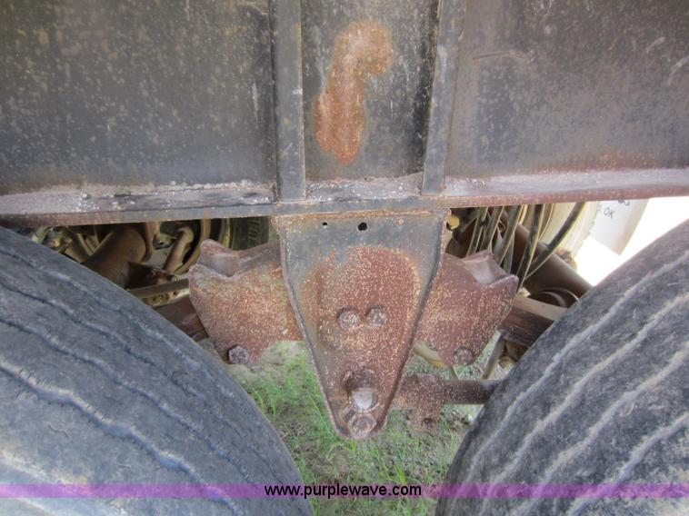 image for item D2038 1980 Aztec 42' flatbed trailer