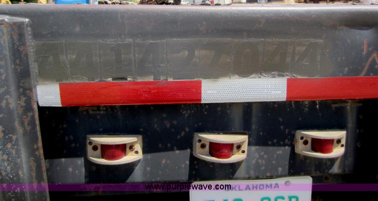 image for item D2038 1980 Aztec 42' flatbed trailer