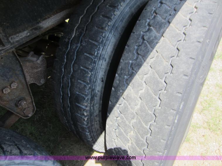 image for item D2038 1980 Aztec 42' flatbed trailer