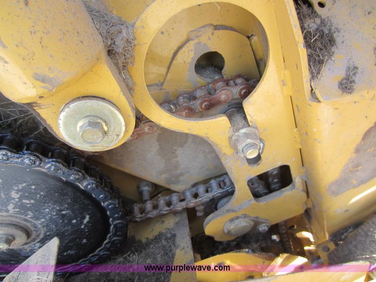 image for item D2041 2007 Vermeer 604M round baler