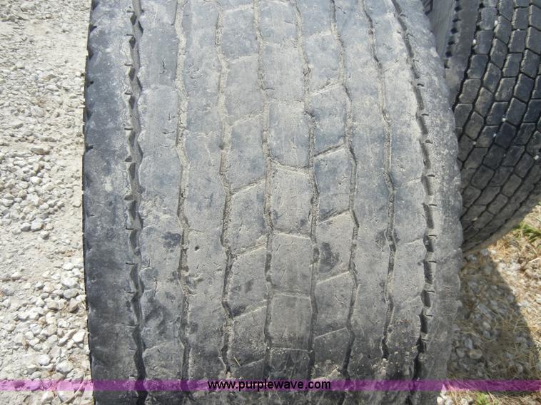 image for item D4358 (4) used Michelin 455/55R22.5 tires