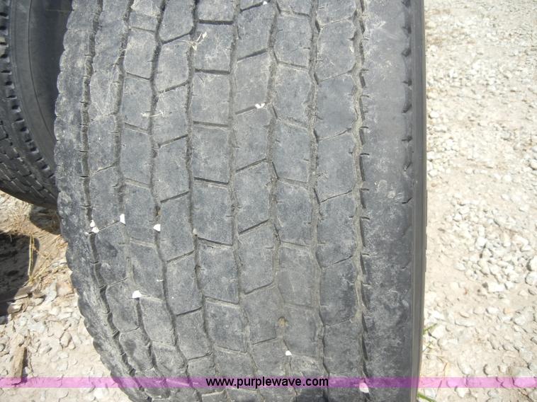image for item D4358 (4) used Michelin 455/55R22.5 tires