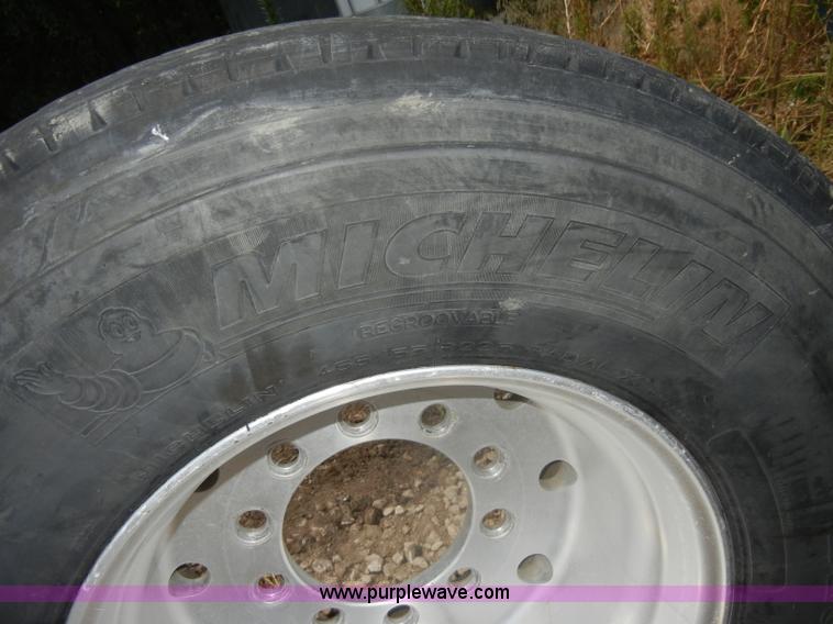image for item D4358 (4) used Michelin 455/55R22.5 tires