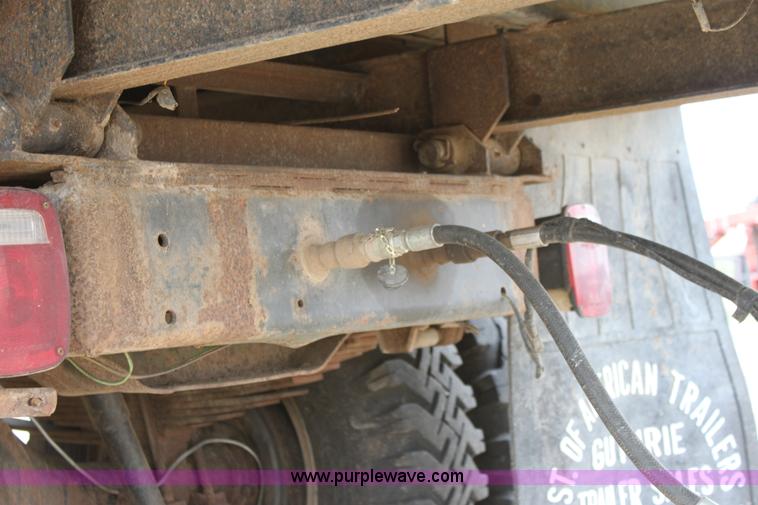 image for item D5200 1975 Chevrolet C65 grain truck