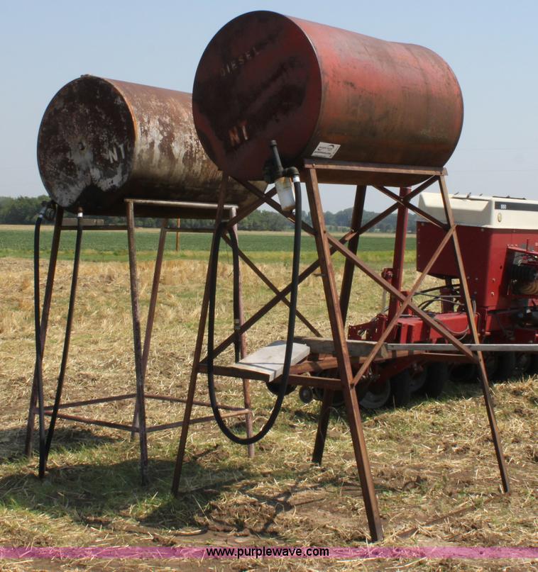 image for item D5214 (2) 300 gallon fuel tanks on stands