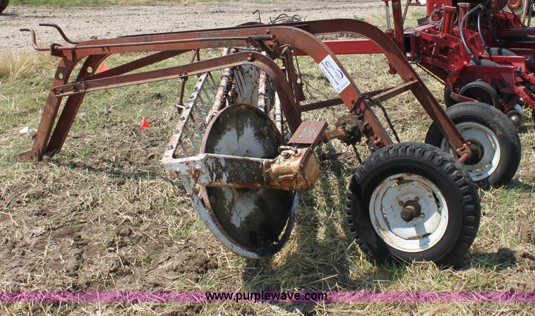 image for item D5215 12' ground driven side rake