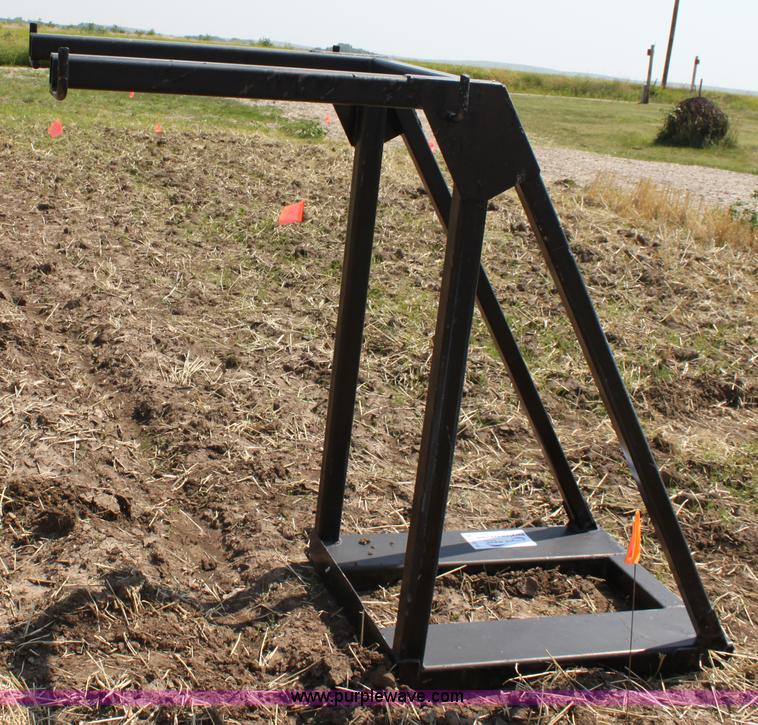 image for item D5216 Patriot bag handler