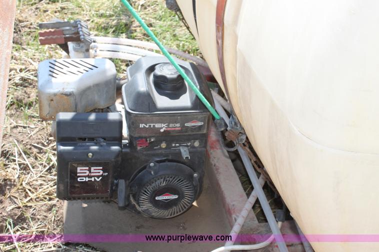 image for item D5217 John Deere RG630 applicator