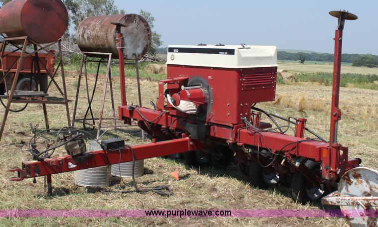 image for item D5218 Case 950 Cyclo Air planter