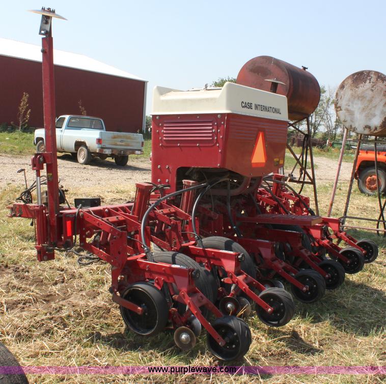 image for item D5218 Case 950 Cyclo Air planter