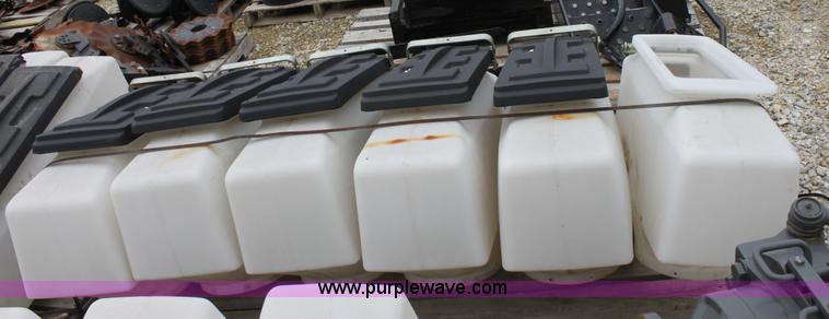 image for item D7771 (18) three bushel planter hoppers