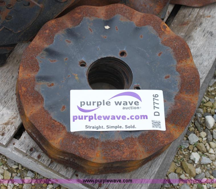 image for item D7776 Approximately 28 15.75" coulter blades