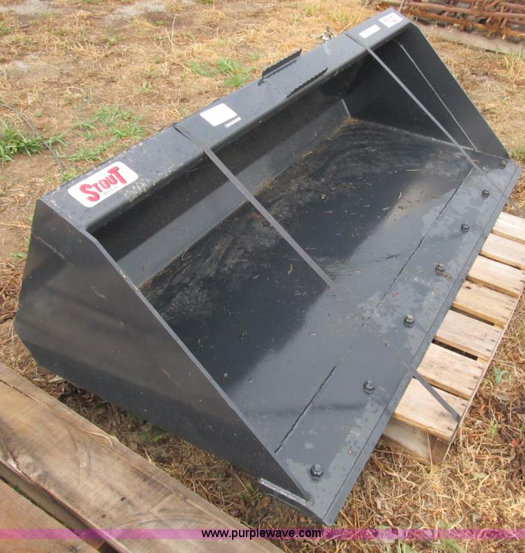 image for item K9304 Stout heavy duty skid steer bucket