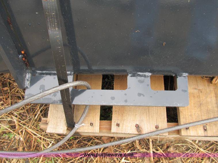 image for item K9304 Stout heavy duty skid steer bucket
