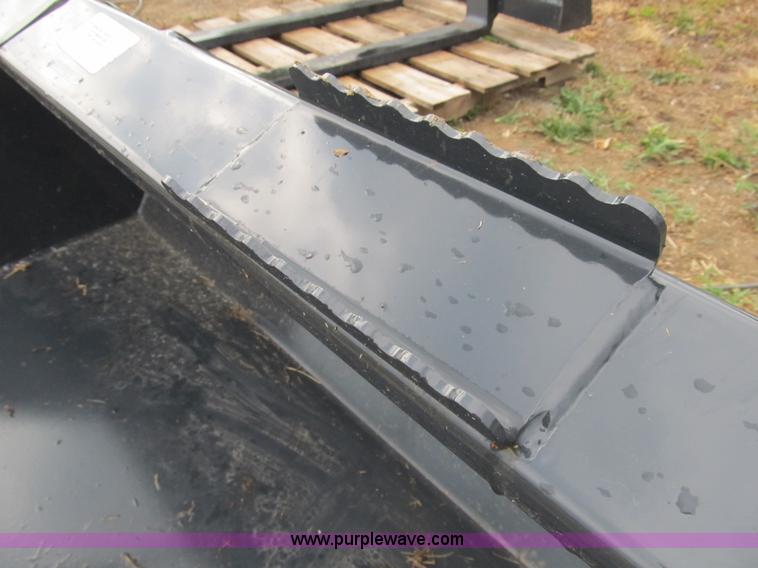 image for item K9304 Stout heavy duty skid steer bucket