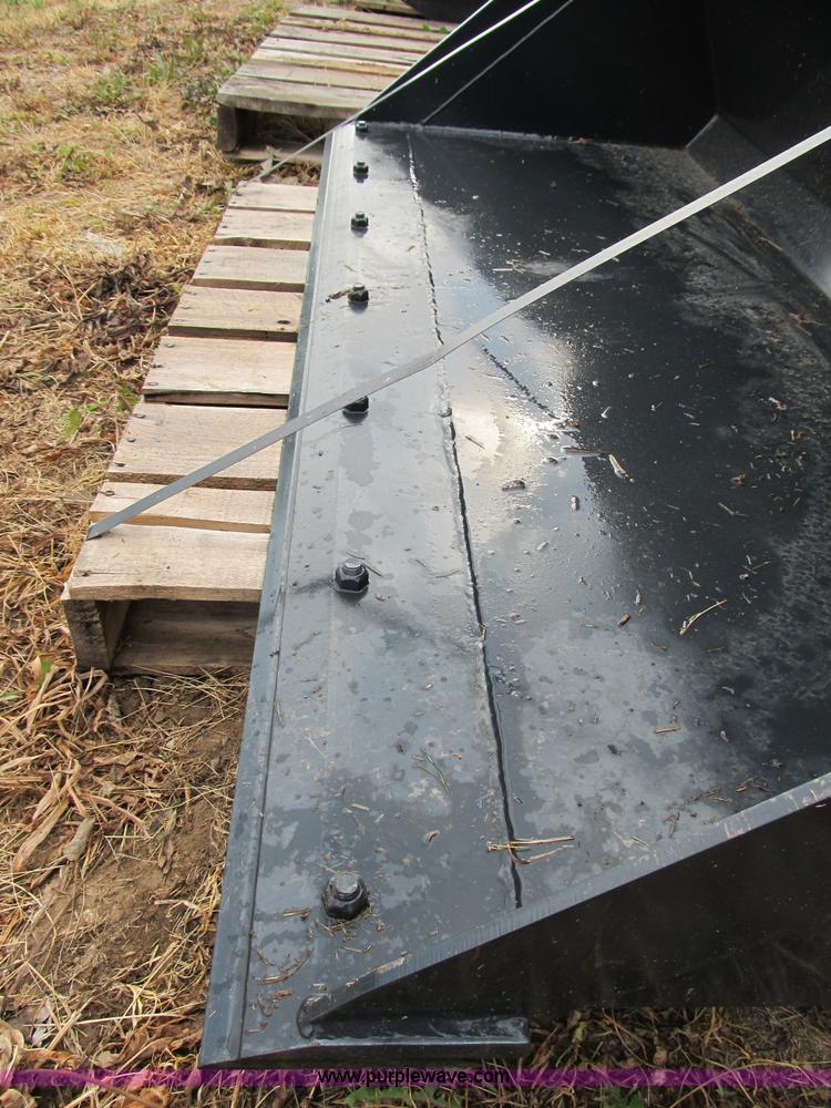image for item K9304 Stout heavy duty skid steer bucket