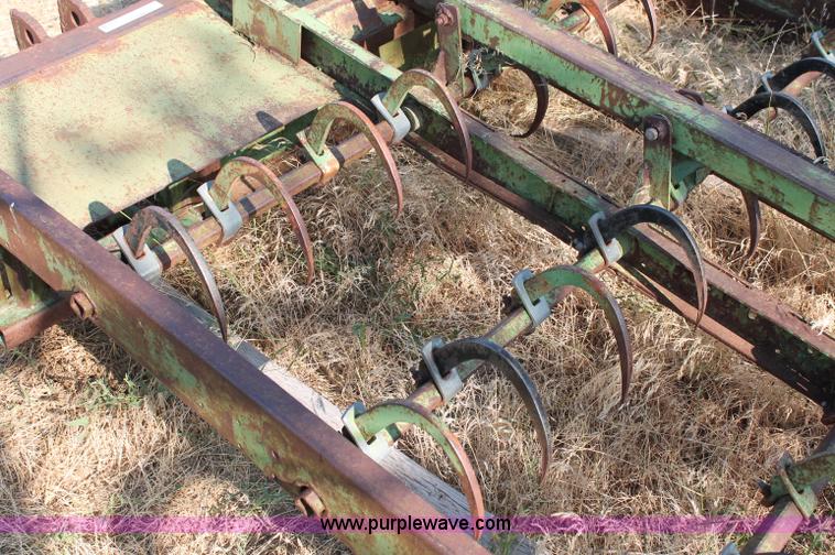 image for item L9888 Eight bale grapple