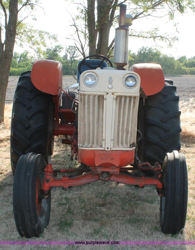 image for item L9894 Case 900B tractor